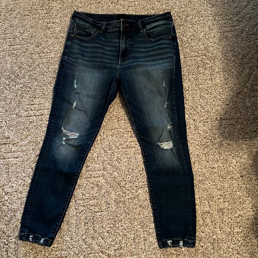 BUCKLE JEANS
